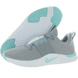 Nike women’s renew in season shoes TR 9 DC1869-001